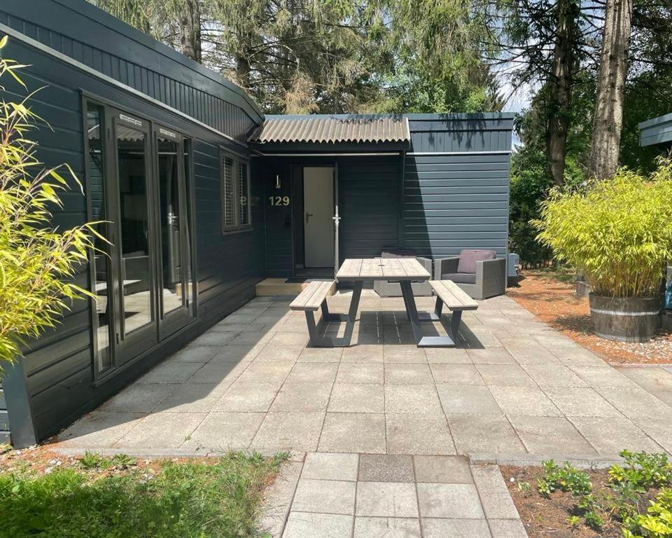 Uniek Chalet Op De Veluwe, In Bosrijke Omgeving. Putten Kültér fotó